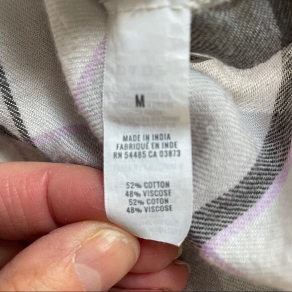 Aerie Button Down Shirt Size M - Picture 5 of 5